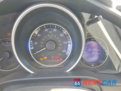 Zdjęcie 9 z 13 samochodu: 2019 HONDA FIT LX VIN:3HGGK5H44KM730119 - miniatura