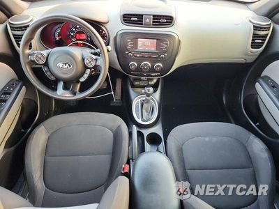Zdjęcie 8 z 12 samochodu: 2015 KIA SOUL BASE VIN:KNDJN2A28F7120890 - miniatura