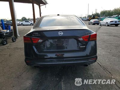 Zdjęcie 6 z 12 samochodu: 2020 NISSAN ALTIMA 2.0 SR VIN:1N4AL4CV7LC222361 - miniatura