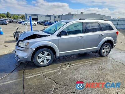 2018 DODGE JOURNEY SE 3C4PDDAGXJT249741 - główne zdjęcie licytacji z USA - miniatura