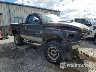 Czwarte zdjęcie samochodu z boku: 2000 DODGE RAM 1500 VIN:1B7HF16Y6YS644042 - miniatura