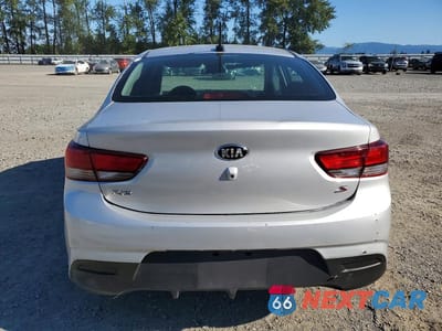Zdjęcie 6 z 13 samochodu: 2018 KIA RIO S VIN:3KPA24AB1JE068144 - miniatura