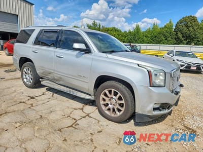 Czwarte zdjęcie samochodu z boku: 2015 GMC YUKON DENALI VIN:1GKS2CKJ4FR265779 - miniatura