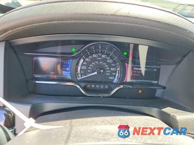 Zdjęcie 9 z 13 samochodu: 2014 LINCOLN MKS VIN:1LNHL9EK2EG604801 - miniatura