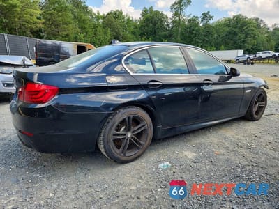 Trzecie zdjęcie samochodu z tyłu: 2012 BMW 528 XI VIN:WBAXH5C58CDW11285 - miniatura