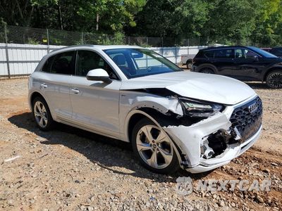 Czwarte zdjęcie samochodu z boku: 2023 AUDI Q5 PREMIUM PLUS 45 VIN:WA1EAAFYXP2165990 - miniatura