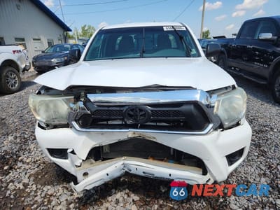 Piąte zdjęcie samochodu w środku: 2014 TOYOTA TACOMA BASE VIN:5TFTX4CNXEX045808 - miniatura