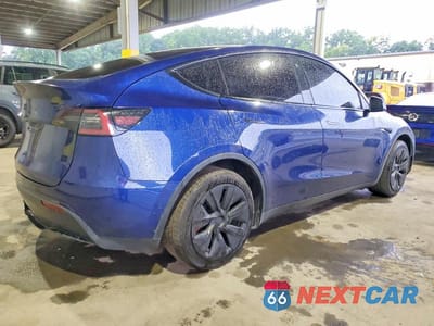 Trzecie zdjęcie samochodu z tyłu: 2021 TESLA MODEL Y VIN:5YJYGDEE2MF298956 - miniatura