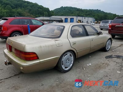 Trzecie zdjęcie samochodu z tyłu: 1992 LEXUS LS 400 VIN:JT8UF11E4N0113911 - miniatura