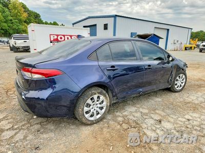 Trzecie zdjęcie samochodu z tyłu: 2021 TOYOTA COROLLA LE VIN:JTDEPMAE1MJ178826 - miniatura