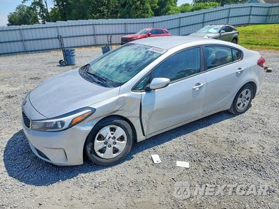 2018 KIA FORTE LX 3KPFK4A74JE220385 - główne zdjęcie licytacji z USA - miniatura