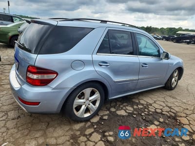 Trzecie zdjęcie samochodu z tyłu: 2009 MERCEDES-BENZ ML VIN:4JGBB25E99A471585 - miniatura