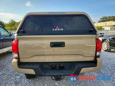 Zdjęcie 6 z 12 samochodu: 2018 TOYOTA TACOMA TRD SPORT VIN:5TFSZ5AN3JX123953 - miniatura