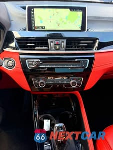 Zdjęcie 8 z 11 samochodu: 2019 BMW X2 M35I VIN:WBXYN1C50KEF29428 - miniatura