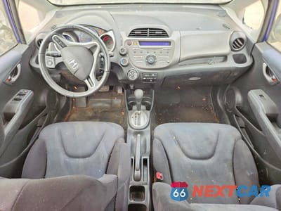 Zdjęcie 8 z 12 samochodu: 2009 HONDA FIT SPORT VIN:JHMGE88429S007831 - miniatura