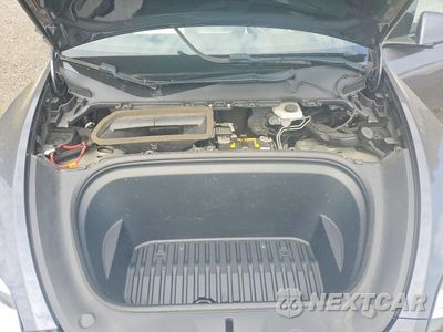 Zdjęcie 12 z 13 samochodu: 2020 TESLA MODEL Y VIN:5YJYGDEE9LF036236 - miniatura