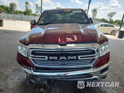 Piąte zdjęcie samochodu w środku: 2024 RAM 1500 LARAMIE VIN:1C6RREJT2RN219133 - miniatura