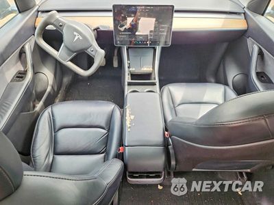 Zdjęcie 8 z 12 samochodu: 2020 TESLA MODEL Y VIN:5YJYGDEE0LF025478 - miniatura