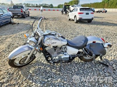 Trzecie zdjęcie samochodu z tyłu: 2005 HONDA VT750 CA VIN:JH2RC50335M103510 - miniatura