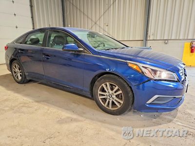 Czwarte zdjęcie samochodu z boku: 2017 HYUNDAI SONATA SE VIN:5NPE24AF4HH539732 - miniatura
