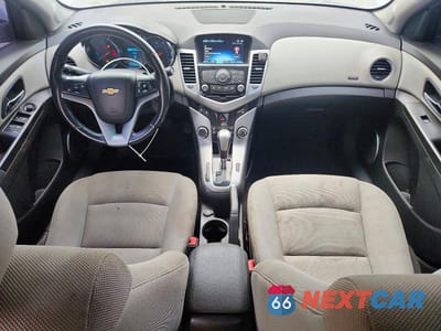 Zdjęcie 8 z 13 samochodu: 2013 CHEVROLET CRUZE LT VIN:1G1PC5SBXD7278816 - miniatura