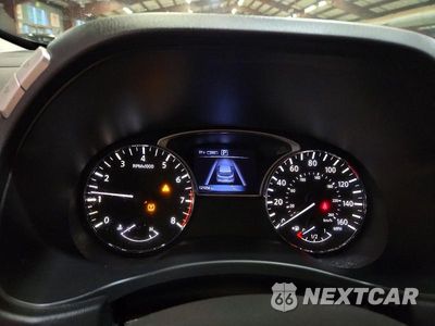 Zdjęcie 9 z 13 samochodu: 2017 NISSAN PATHFINDER SV VIN:5N1DR2MM1HC670100 - miniatura