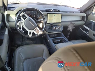 Zdjęcie 8 z 13 samochodu: 2022 LAND ROVER DEFENDER 110 S VIN:SALEJERX7N2095340 - miniatura