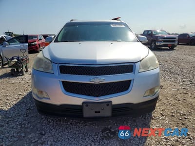 Piąte zdjęcie samochodu w środku: 2011 CHEVROLET TRAVERSE LT VIN:1GNKRGED2BJ102293 - miniatura
