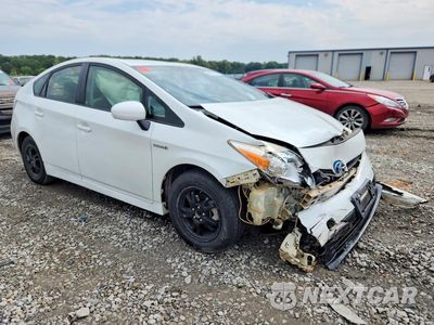 Czwarte zdjęcie samochodu z boku: 2015 TOYOTA PRIUS TWO VIN:JTDKN3DU7F0479843 - miniatura