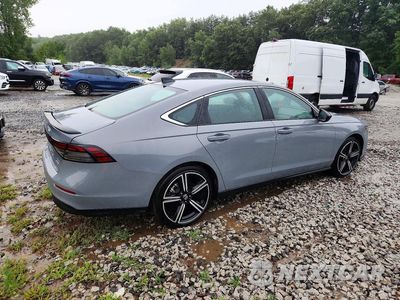 Trzecie zdjęcie samochodu z tyłu: 2023 HONDA ACCORD HYBRID SPORT VIN:1HGCY2F56PA055000 - miniatura