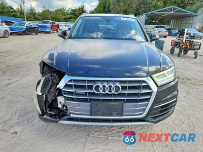 Piąte zdjęcie samochodu w środku: 2018 AUDI Q5 PREMIUM PLUS VIN:WA1BNAFY8J2154890 - miniatura