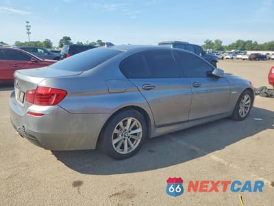Trzecie zdjęcie samochodu z tyłu: 2016 BMW 528 XI VIN:WBA5A7C50GG144486 - miniatura