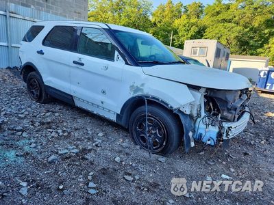 Czwarte zdjęcie samochodu z boku: 2018 FORD EXPLORER POLICE INTERCEPTOR VIN:1FM5K8AR0JGC74931 - miniatura