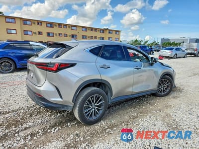 Trzecie zdjęcie samochodu z tyłu: 2025 LEXUS NX 250 PREMIUM VIN:2T2GDCAZ5SC025644 - miniatura