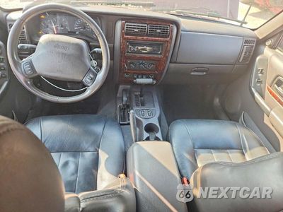Zdjęcie 8 z 13 samochodu: 2001 JEEP CHEROKEE CLASSIC VIN:1J4FF58S51L563342 - miniatura