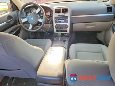 Zdjęcie 8 z 13 samochodu: 2010 DODGE CHARGER SXT VIN:2B3CA3CV9AH134359 - miniatura