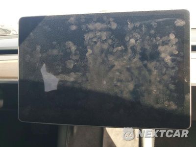 Zdjęcie 9 z 13 samochodu: 2023 TESLA MODEL 3 VIN:5YJ3E1EA2PF459094 - miniatura