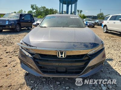 Piąte zdjęcie samochodu w środku: 2018 HONDA ACCORD SPORT VIN:1HGCV2F34JA030272 - miniatura
