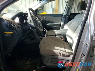Zdjęcie 7 z 13 samochodu: 2016 HYUNDAI SANTA FE SE VIN:KM8SMDHF2GU144077 - miniatura