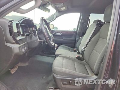 Zdjęcie 7 z 12 samochodu: 2022 CHEVROLET SILVERADO K1500 LT VIN:1GCUDDED4NZ618949 - miniatura