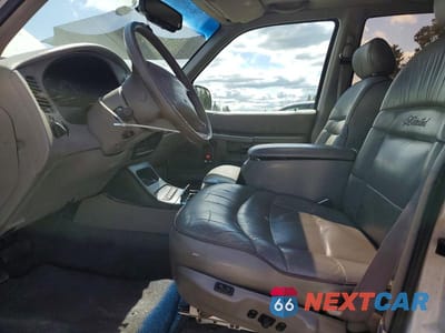 Zdjęcie 7 z 13 samochodu: 1995 FORD EXPLORER VIN:1FMDU34X8SZB91160 - miniatura