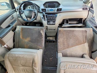 Zdjęcie 8 z 13 samochodu: 2012 HONDA ODYSSEY EXL VIN:5FNRL5H64CB055822 - miniatura