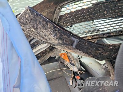 Zdjęcie 8 z 13 samochodu: 2020 TOYOTA COROLLA SE VIN:5YFS4RCE3LP032489 - miniatura
