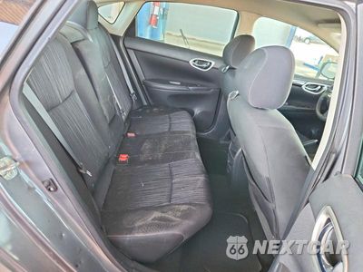 Zdjęcie 10 z 13 samochodu: 2018 NISSAN SENTRA SV VIN:3N1AB7AP8JY204882 - miniatura