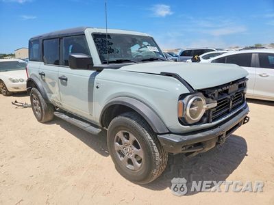 Czwarte zdjęcie samochodu z boku: 2023 FORD BRONCO VIN:1FMDE5BH6PLB66174 - miniatura