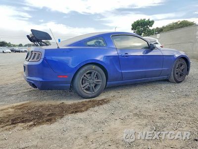 Trzecie zdjęcie samochodu z tyłu: 2014 FORD MUSTANG VIN:1ZVBP8AM0E5262872 - miniatura