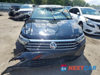Piąte zdjęcie samochodu w środku: 2020 VOLKSWAGEN JETTA S VIN:3VWC57BU2LM097725 - miniatura