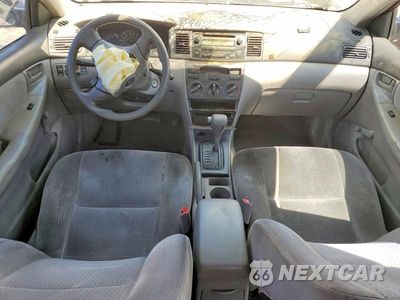 Zdjęcie 8 z 13 samochodu: 2005 TOYOTA COROLLA CE VIN:1NXBR32E45Z562083 - miniatura