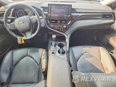Zdjęcie 8 z 13 samochodu: 2021 TOYOTA CAMRY XSE VIN:4T1K31AK2MU546976 - miniatura