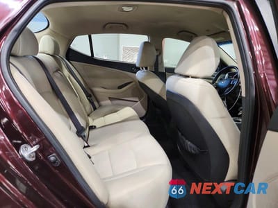 Zdjęcie 10 z 12 samochodu: 2012 KIA OPTIMA LX VIN:5XXGM4A75CG025551 - miniatura